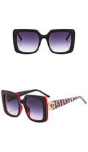 Load image into Gallery viewer, Fashion Sunglasses
