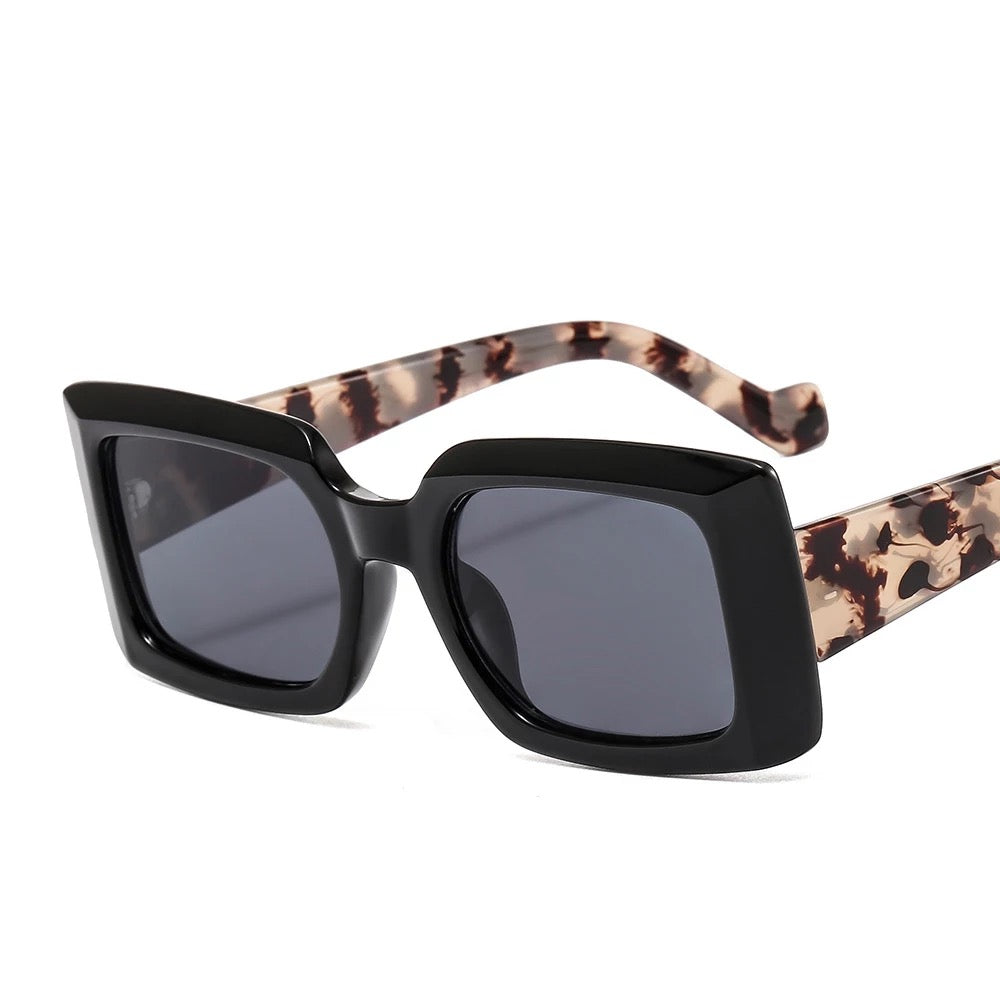 Trendy Rectangular Sunglasses